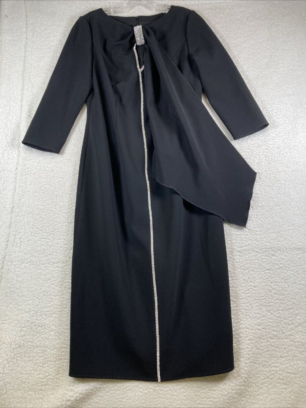 Nina Raynor Crystal Accents Long Black Formal Dress Luxury Wedding Size 10
